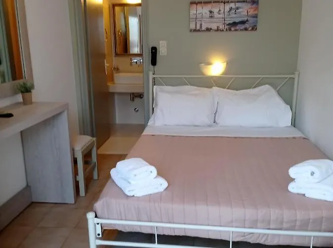 Summer Shades - Ex Arkoulis Hotel 3*