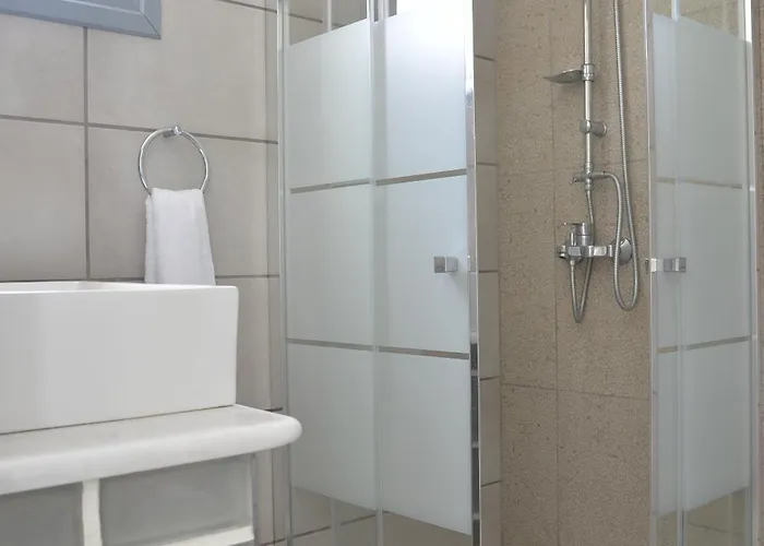 Summer Shades - Ex Arkoulis 3*