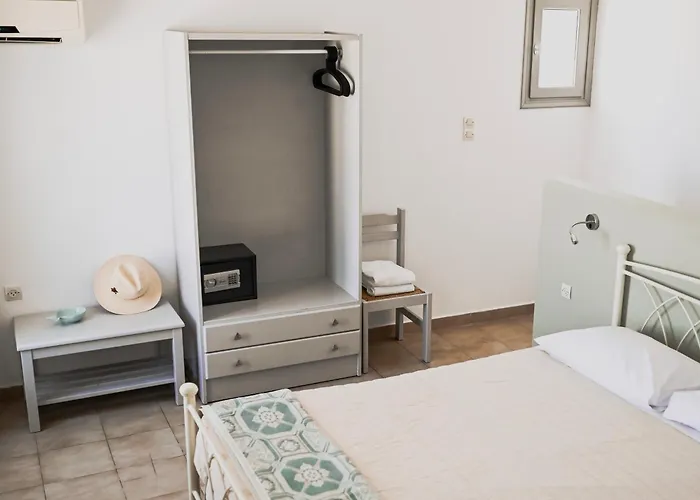 Summer Shades - Ex Arkoulis 3*